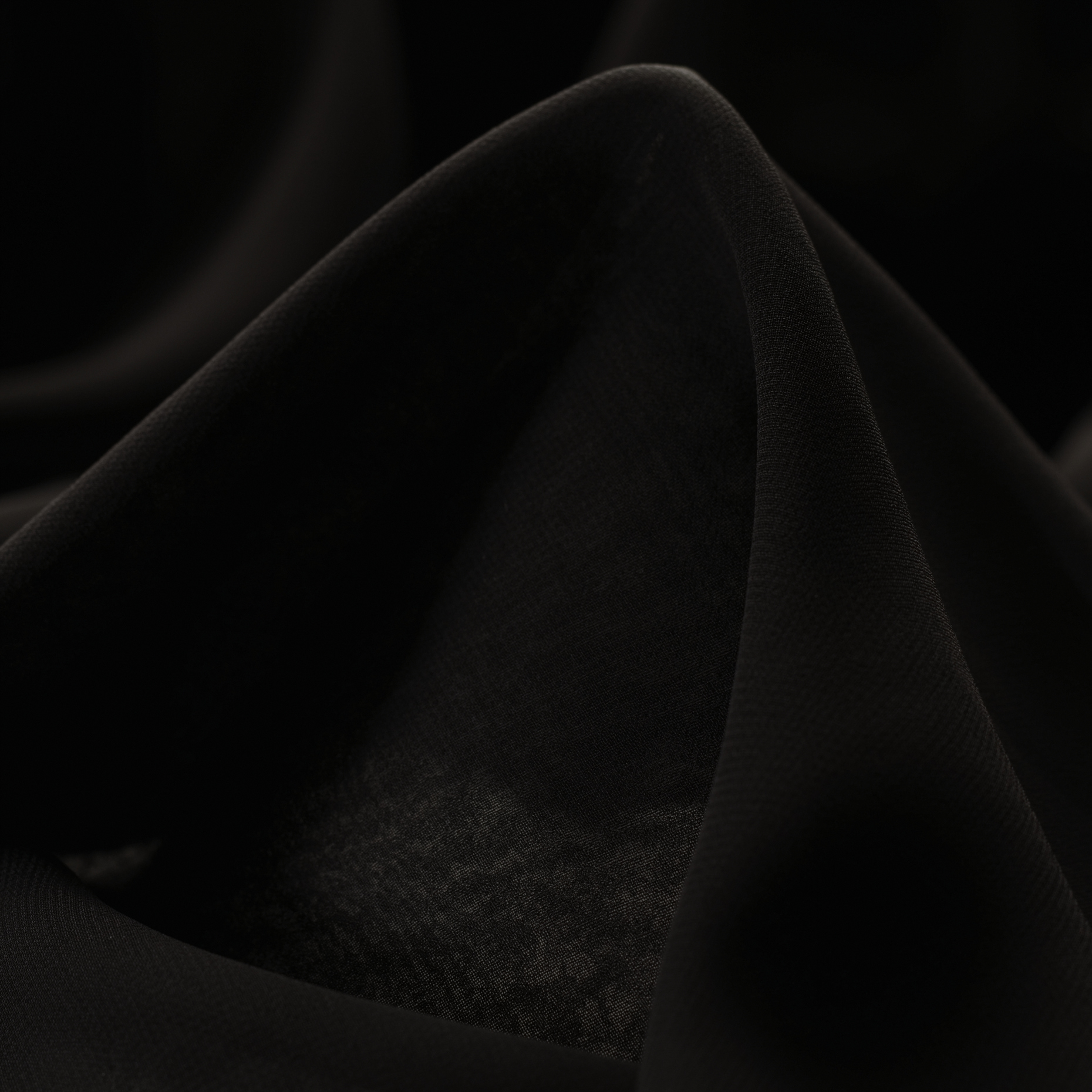 Chiffon, Raven Black